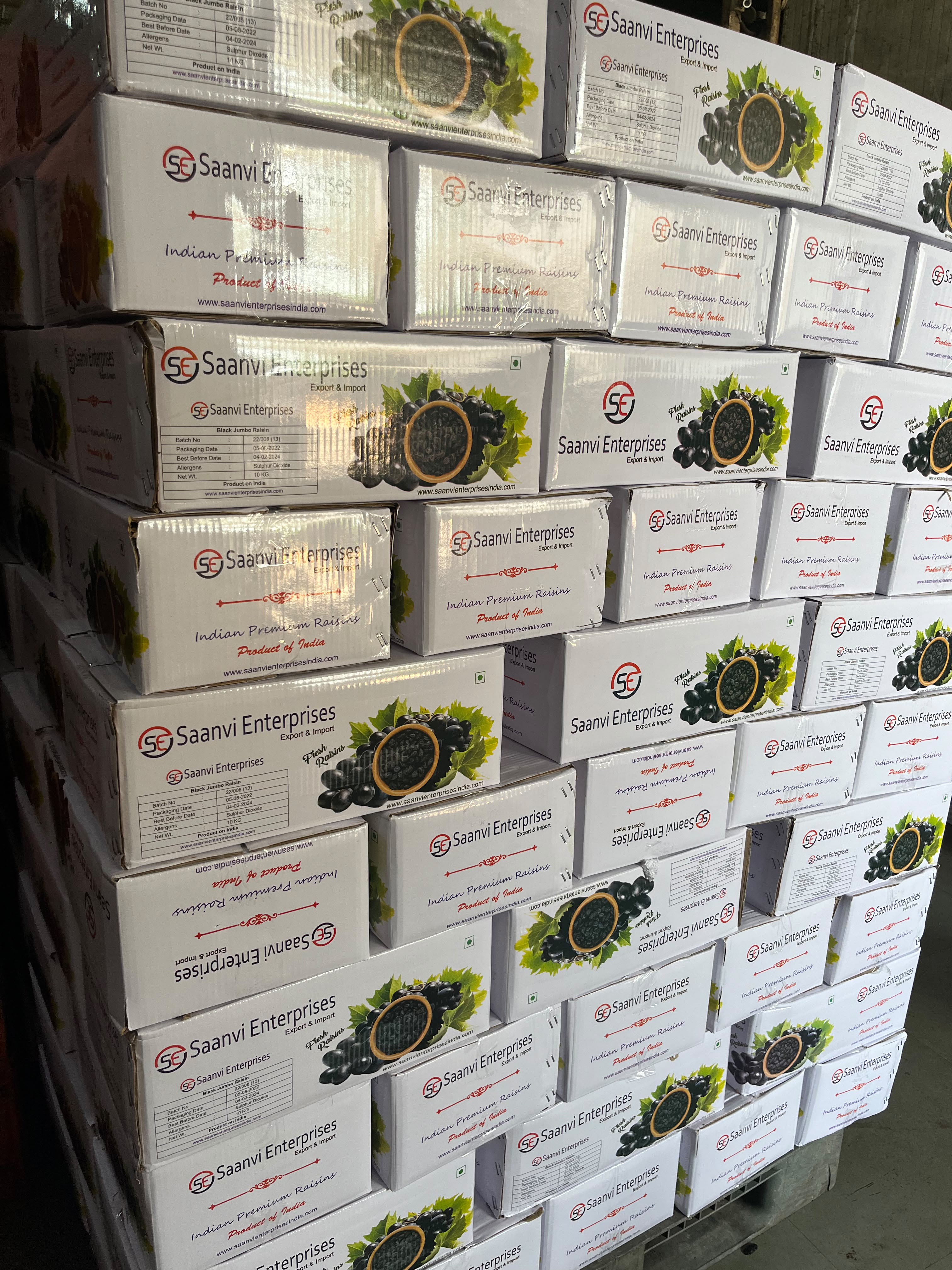 Saanvi raisin cartons stacked